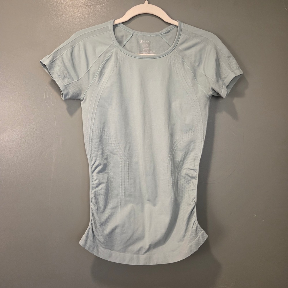 Gaiam Women's Active Top Ruched Sides Size S Light Blue